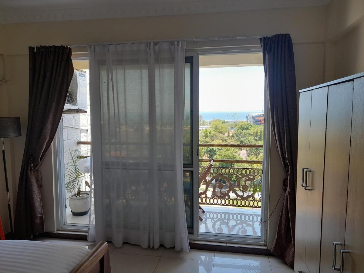 Seaview Point Bed & Breakfast ดาร์เอสซาลาม ภายนอก รูปภาพ