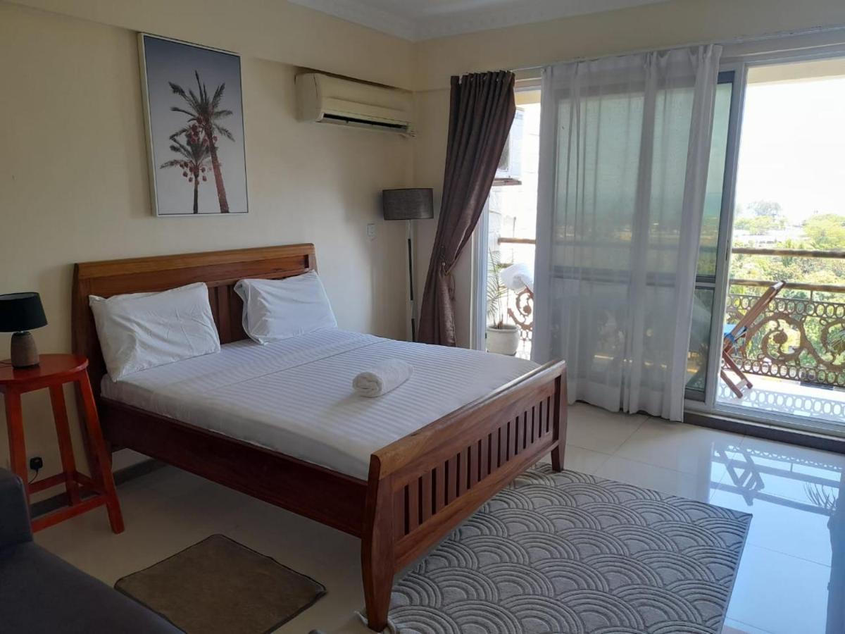 Seaview Point Bed & Breakfast ดาร์เอสซาลาม ภายนอก รูปภาพ