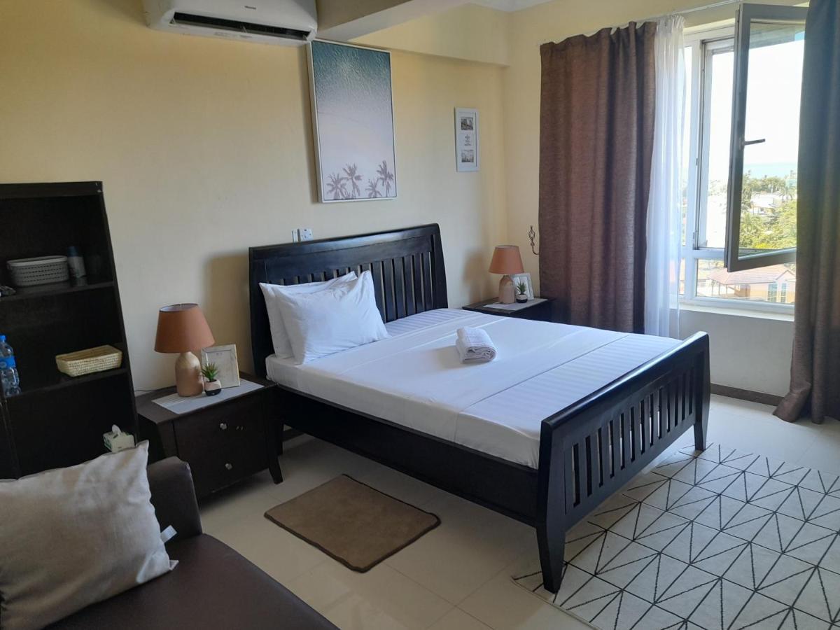 Seaview Point Bed & Breakfast ดาร์เอสซาลาม ภายนอก รูปภาพ